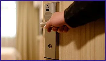 South Elmwood RI Locksmith Store South Elmwood, RI 401-371-3365